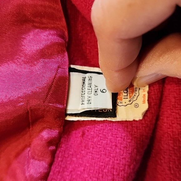 Rothschild Pink and Black Velvet Wool Coat, Size 6 - Picture 2 of 9